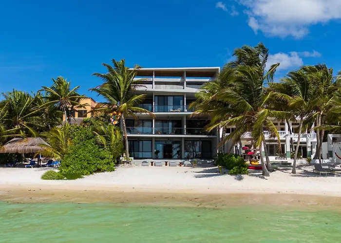 Beachfront 3br With Ocean Views In Bahía Solimán 002