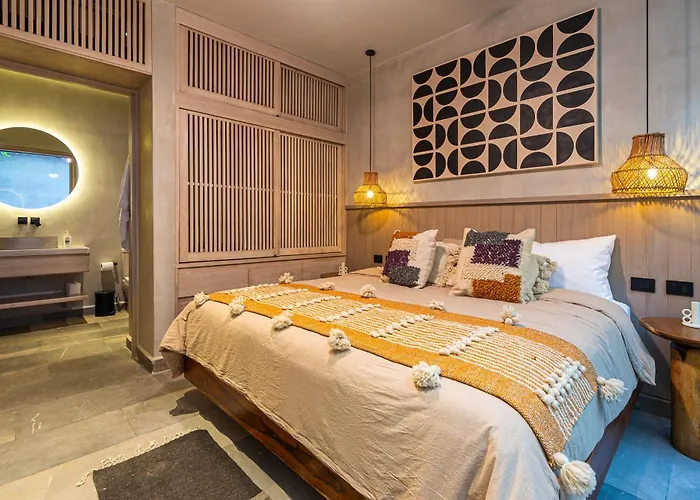 Luxury Beachfront 3br 102 | Neea Bahia Soliman Balcheil