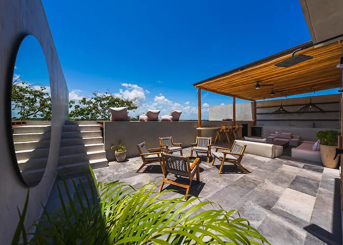 Beachfront 3br With Ocean Views In Bahía Solimán 002 *